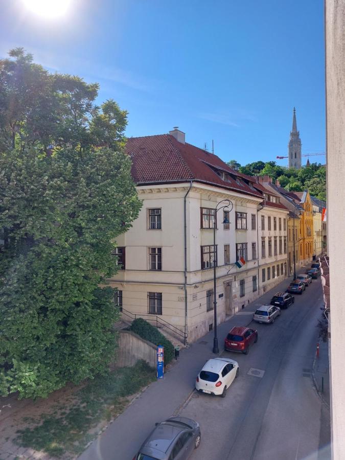Sunny Studio At The Castle Budapeste Exterior foto